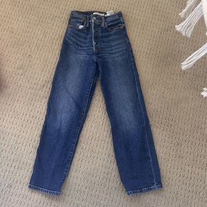 Levi’s Ribcage Jeans